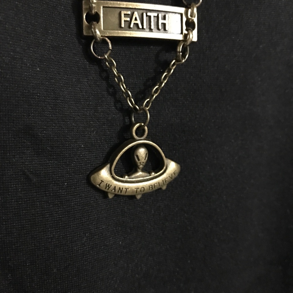 I Want To Believe Necklace
